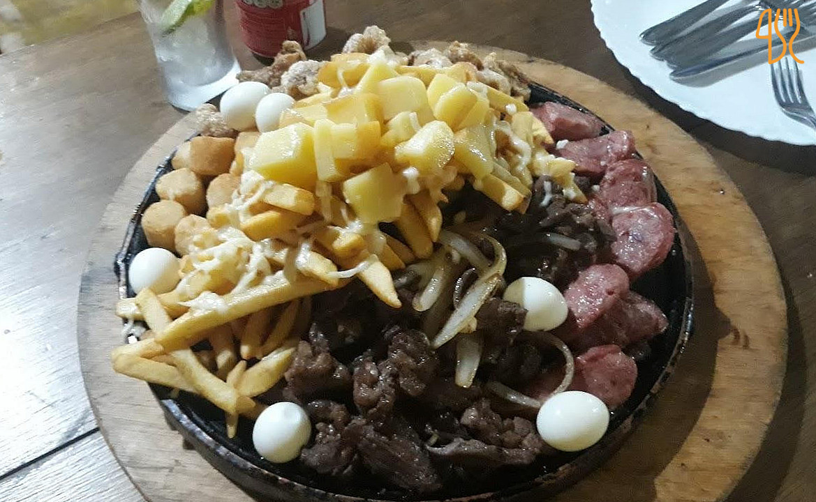 Cumbuca E Pizzaria Comida