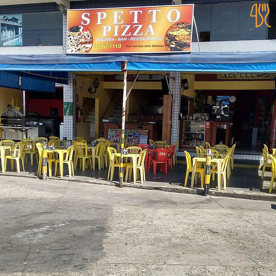 Espeto e Pizza Extérieur