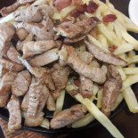 Boi Lourdes Nourriture