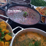 Comida Caseira Da Dodora Nourriture