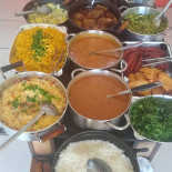 Comida Caseira Da Dodora Nourriture