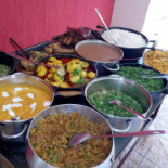 Comida Caseira Da Dodora Nourriture
