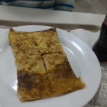 Maanaimburger Comida