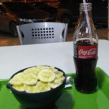 Maanaimburger Bebida