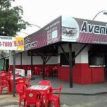 Avenida Lanches Exterior