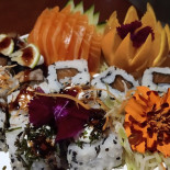 Naoto Sushi Comida