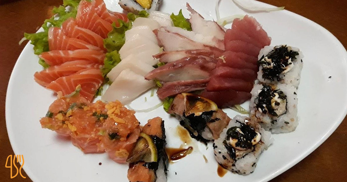 Naoto Sushi Comida