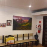 Azuti Dentro