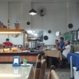 E Pizzaria O Canecão À l'intérieur