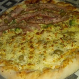 Samuka Pizzaria E Esfiharia Nourriture