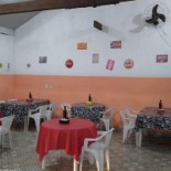 Samuka Pizzaria E Esfiharia À l'intérieur