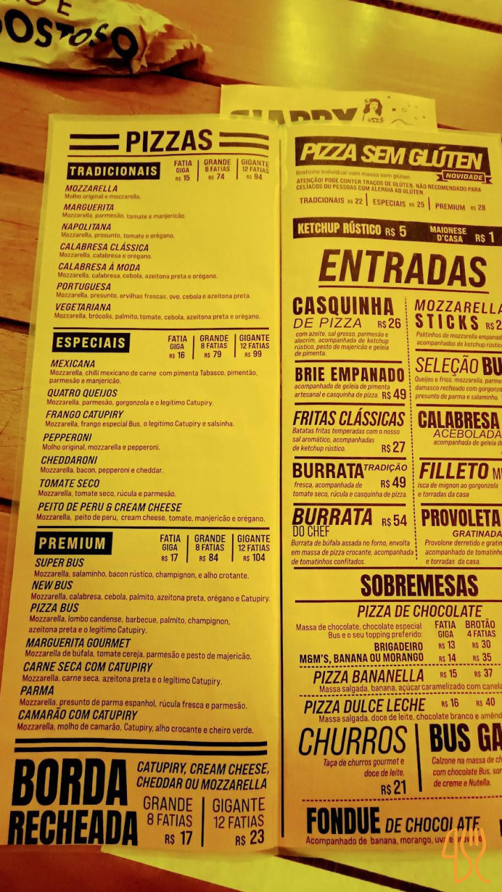 Pizza Bus Pelinca Carte