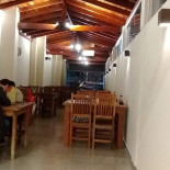 511 Pizzaria À l'intérieur