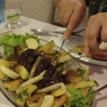Gomes Nourriture