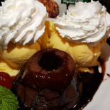 Água Doce Cachaçaria Comida
