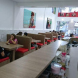 Dg Pop's À l'intérieur