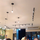 Pizzaria Modelo À l'intérieur
