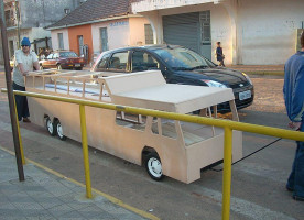 Bus Rock Cafe outside
