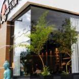 Sushi ‘n Roll Exterior