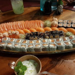 Sushi ‘n Roll Comida