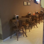 Deguste Café À l'intérieur