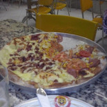Dina Pizza Comida