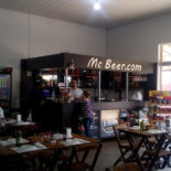 Mc Beer À l'intérieur