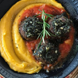 Núúh Bistrô Comida