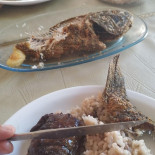 Dera Bar E Restaurante Nourriture