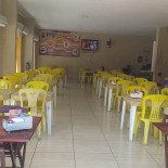 Dera Bar E Restaurante À l'intérieur