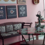 Cafeteria Modelo Dentro
