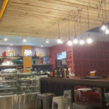 Kava Coffee More À l'intérieur