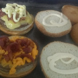 Del Gusto Comida