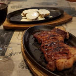 Parrillada Los Leños Comida