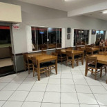 Zebra Lanches Dentro