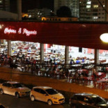 D'talia Pizzaria E Choperia À l'intérieur