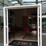Fran's Café Extérieur
