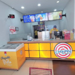 Mega Lanches À l'intérieur