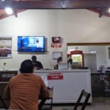 Giras Lanches E À l'intérieur