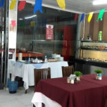 Avenida Center Dentro