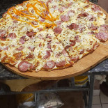 Muzzarella Pizzaria Delivery Nourriture