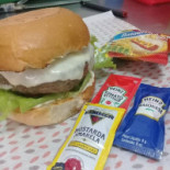 Hamburgueria Evas Carte
