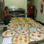 Pizzaria Celio Ribeiro À l'intérieur