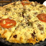 Tradição Gaúcha Churrascaria Pizzaria Comida