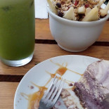 Broto Bistro food