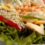 Broto Bistro food