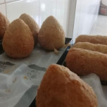 Caio Lanches Comida