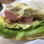 Deia Lanches Nourriture