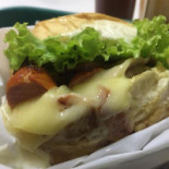 Deia Lanches Nourriture