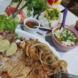 Biliscando Peixe Na Tábua Nourriture
